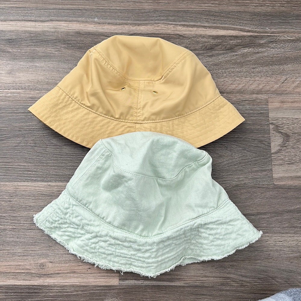H&M Yellow and Mint Green Bucket Hats - Daisy Embroidered - Picture 2 of 2